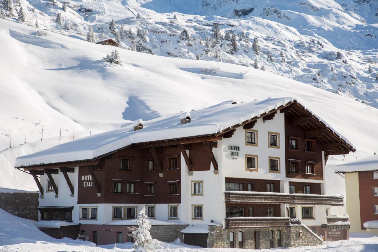 Hotel Ulli Zürs Esterno foto