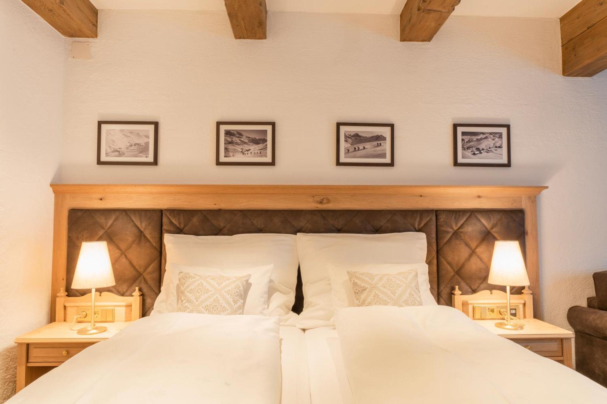 Hotel Ulli Zürs Esterno foto